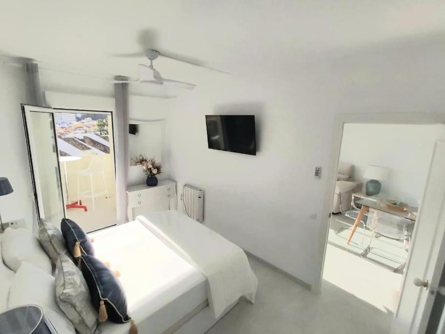 Appartamento Lux. Frontbeach-terrace. 5 Pools.tv. 2 A.c.netflix Benalmádena