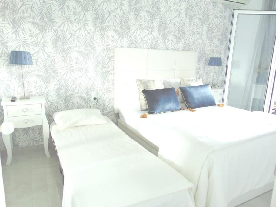 Appartamento Lux. Frontbeach-terrace. 5 Pools.tv. 2 A.c.netflix Benalmádena