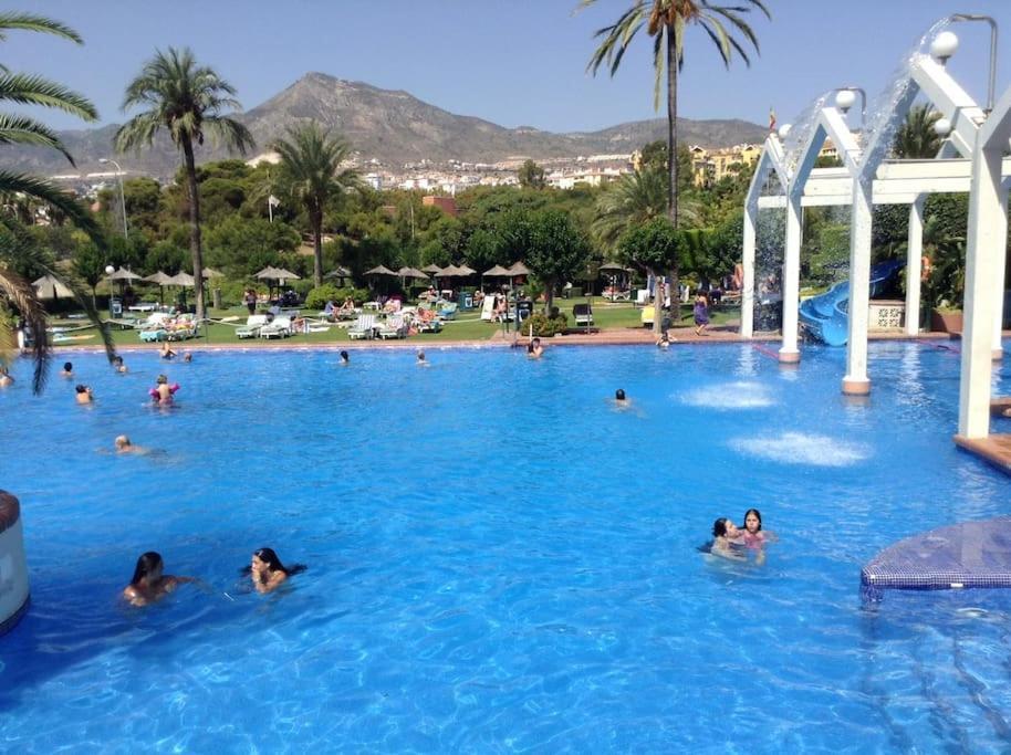 Lux. Frontbeach-terrace. 5 Pools.tv. 2 A.c.netflix Appartement Benalmádena